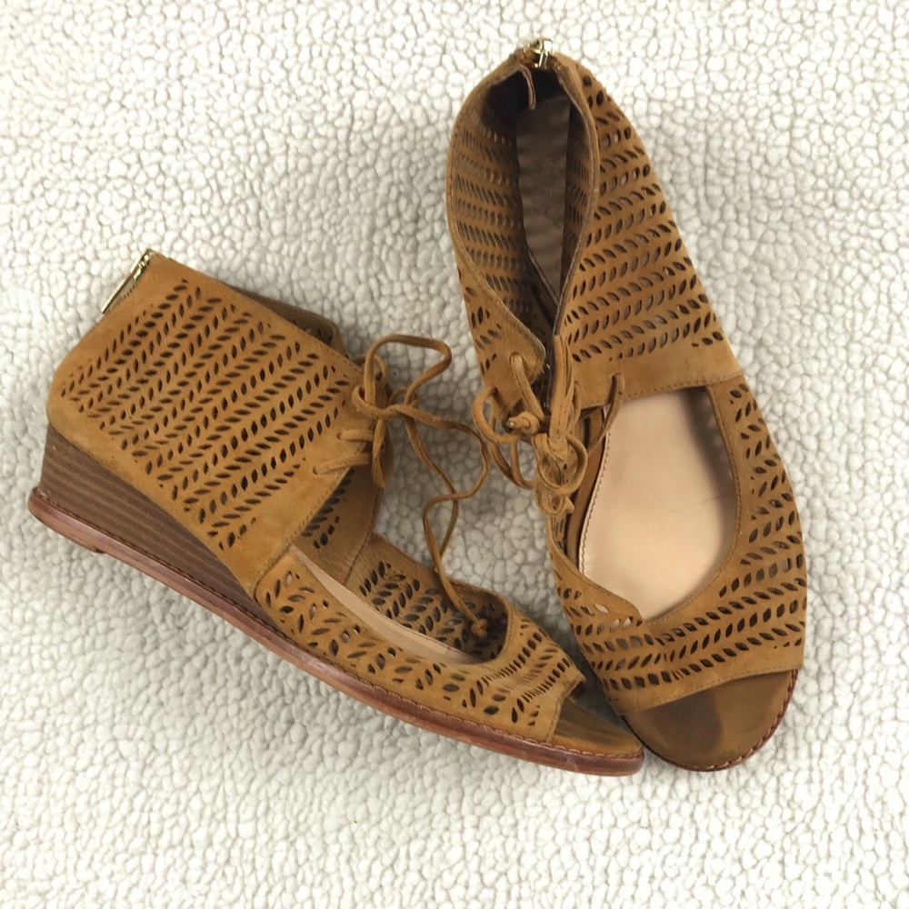 Vince Camuto Small Wedge Sandal